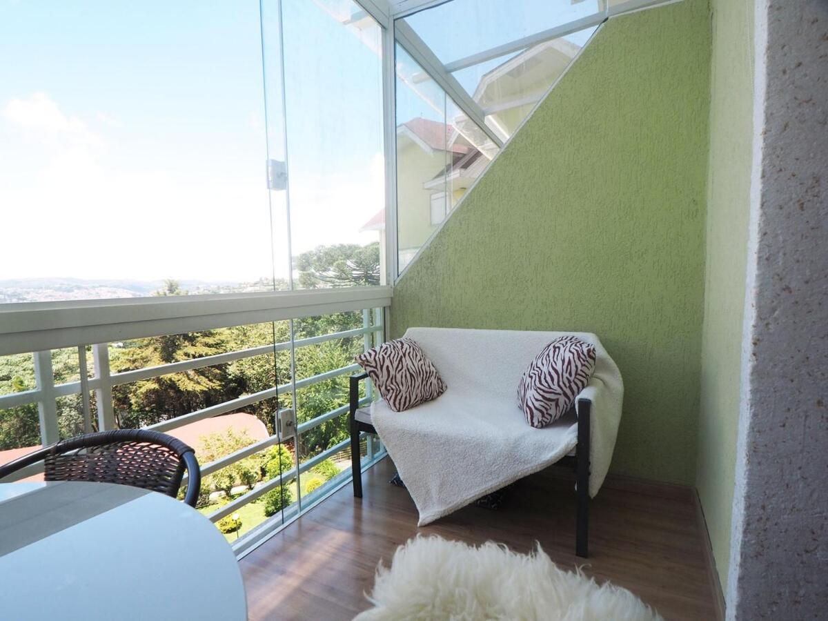 Duplex Com Linda Vista! Campos do Jordao